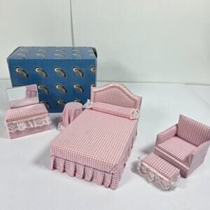 Classics Vintage Dollhouse Miniature Pink Gingham 5 Piece Bedroom Furniture Set